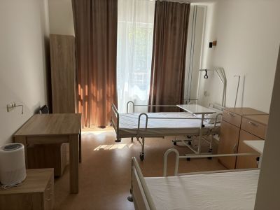 Днес бе официално открита обновената сграда на Дом за стари хора №1 в Казанлък