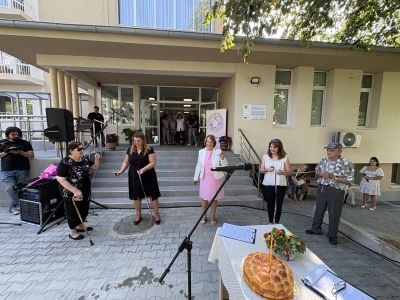 Днес бе официално открита обновената сграда на Дом за стари хора №1 в Казанлък / Новини от Казанлък