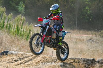 Благотворително ендуро състезание в подкрепа на Ваня