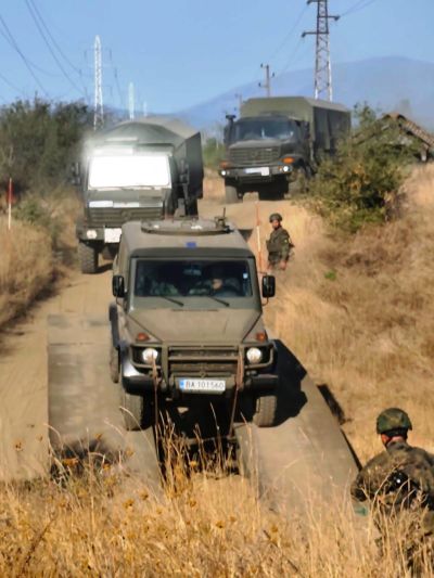 Военнослужещи от Сухопътните войски проведоха тактико-специално учение на УЦ „Тюлбе“ в Казанлък 