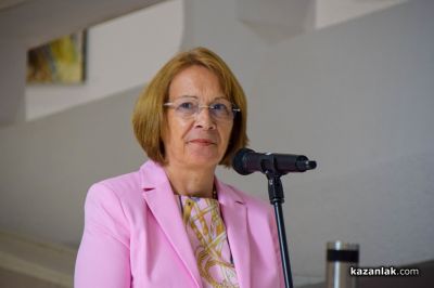 Община Казанлък с жест на благодарност към хората на образованието