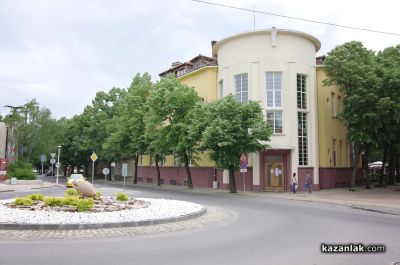 Библиотека “Искра“ създава инструмент срещу дезинформацията в Казанлък / Новини от Казанлък