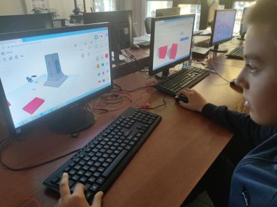 ИКТ Център кани ученици на 4 безплатни занятия по програмиране, роботика и дигитален дизайн