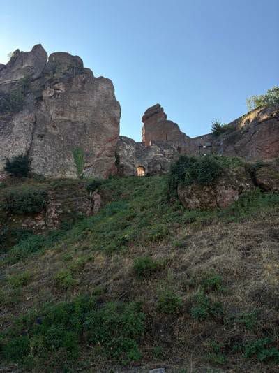 Ученици от Хуманитарната гимназия в Казанлък се докоснаха до природното и културното наследство на Северозападна България
