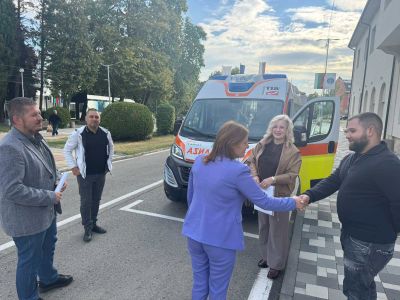 Нова линейка за нуждите на Филиала за спешна медицинска помощ в Павел баня  