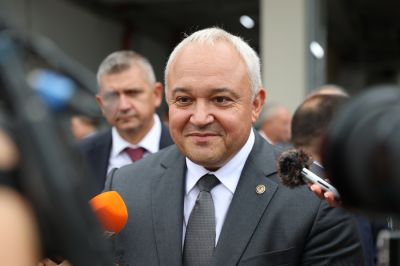 Министър Демерджиев: Към момента не наблюдаваме висока активност при купуването на гласове / Новини от Казанлък