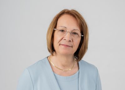Поздравителен адрес от кмета на Казанлък Галина Стоянова по случай 5 октомври – Световен ден на учителя / Новини от Казанлък