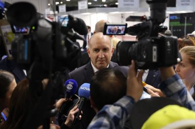 Румен Радев за атаката срещу двата търговски кораба в българската икономическа зона в Черно море  / Новини от Казанлък