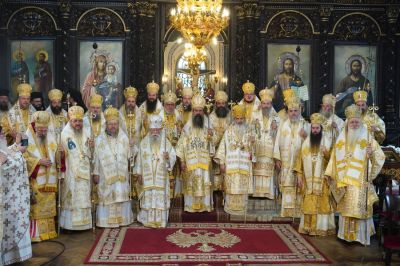 Патриарх Даниил връчи орден „Св. Йоан Рилски“ на Старозагорския митрополит д-р Киприан