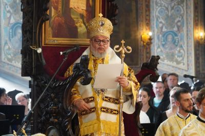 Патриарх Даниил връчи орден „Св. Йоан Рилски“ на Старозагорския митрополит д-р Киприан