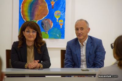 Народни представители дискутираха по важни теми в Казанлък  