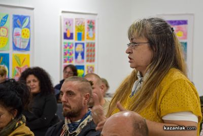 Народни представители дискутираха по важни теми в Казанлък  