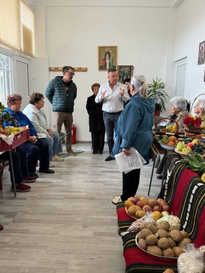 Кметът Иса Бесоолу бе гост на Празника на плодородието в Горно Сахране 