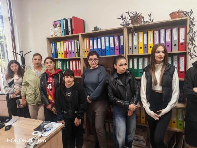 Ученици от Гурково “влязоха в обувките“ на общинските служители