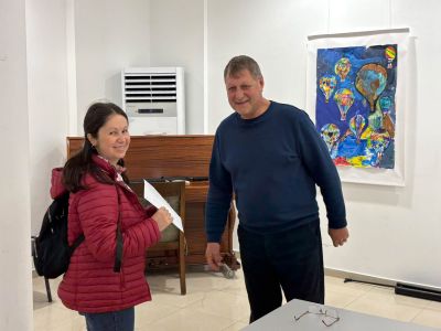 20 новородени деца в Казанлък получиха първите ваучери в увеличения размер от 300 евро 