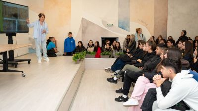 Дни на Еразъм в ПГЛПТ – нови хоризонти и европейски възможности