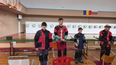 С три медала и личен рекорд завърши участието на казанлъшките стрелци в турнир „Севтополис“
