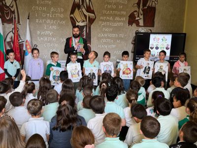 Урок по родолюбие - среща с българската история / Новини от Казанлък