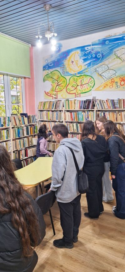 По следите на будителите