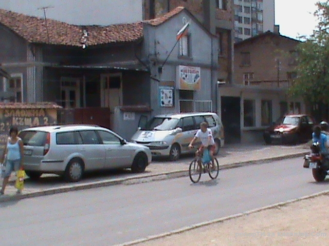 паркирал както му е удобно 2