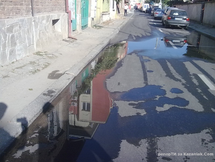 Водопреносната мрежа в Казанлък е най-големия враг на пътищата!