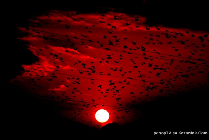 Залезът тази вечер над Казанлък