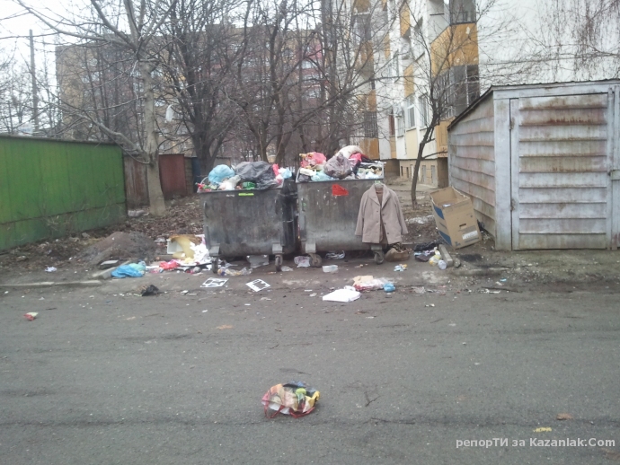 История за контейнерите в квартал Васил Левски