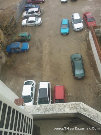 Паркирване в център на Казанлък