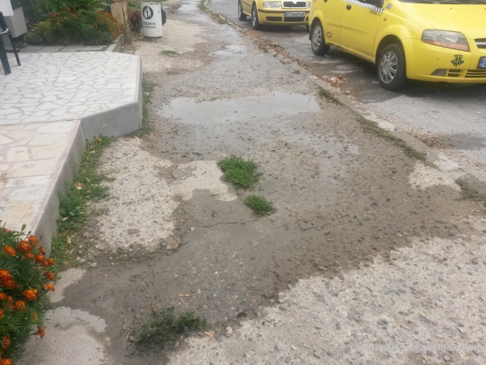 Безотговорно отношение на ВиК към ценната питейна вода