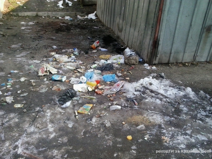 Боклуци и мизерия по улиците