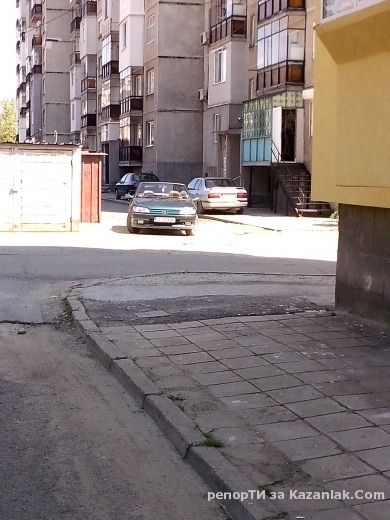 КОГА ще се научат къде да спират .........