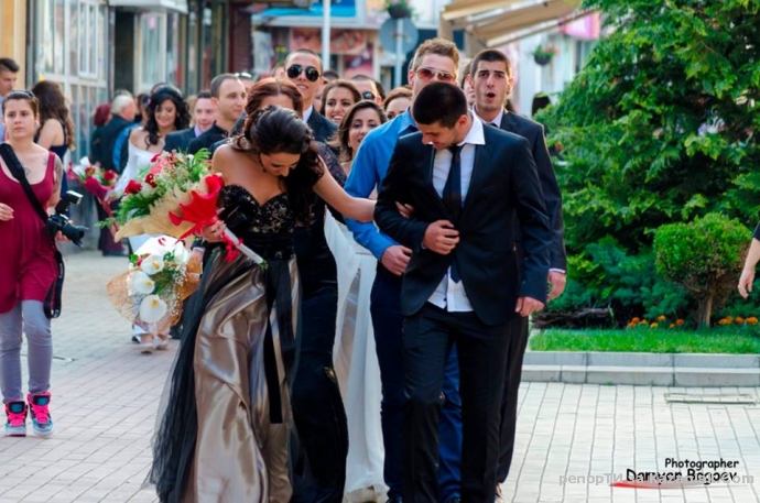 Снимки на абитуриентите