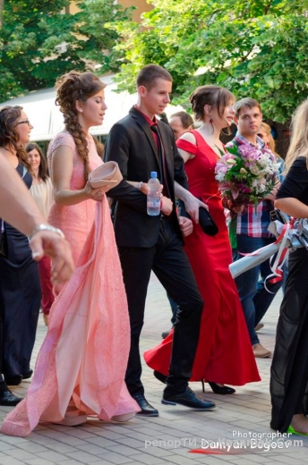 Снимки на абитуриентите