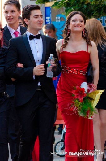 Снимки на абитуриентите