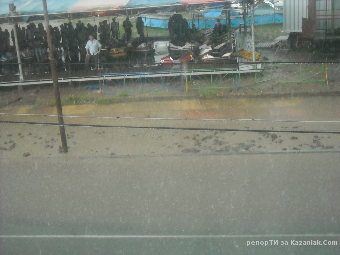 И дъждът на панаир