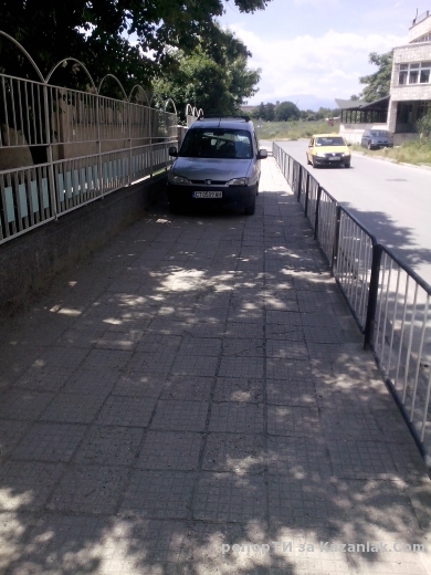 Спрели като идиоти