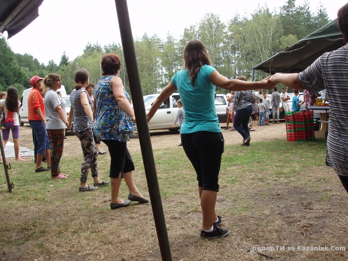 Снимки от Празника на малините и меда