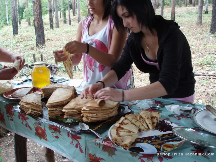 Снимки от Празника на малините и меда
