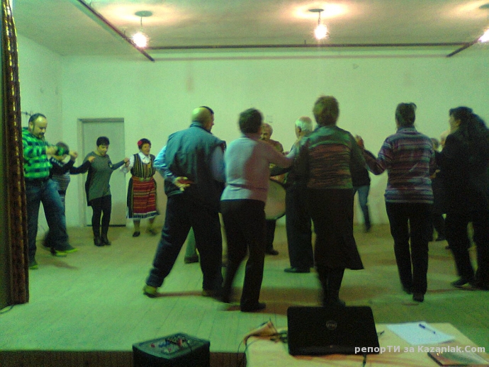 Коледен празник в с.Средногорово