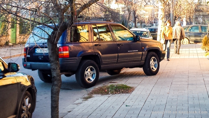 Защо бе, идиоте?