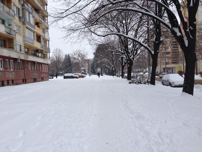 ОТ КЪДЕ  ДА МИНА ?