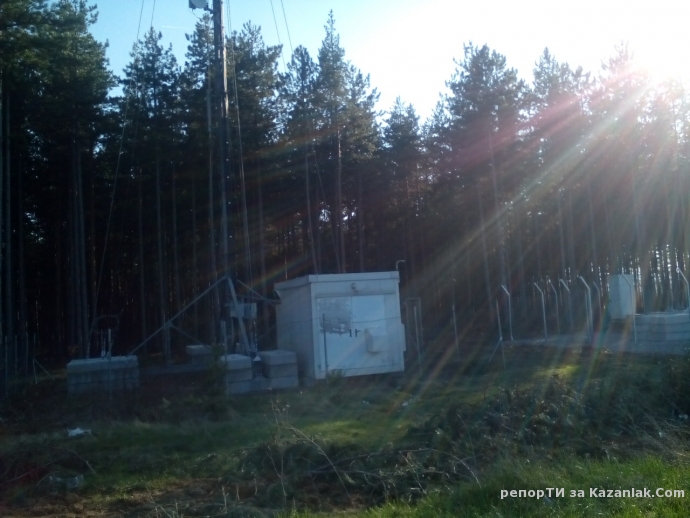 Изсечена гора от мобилни оператори