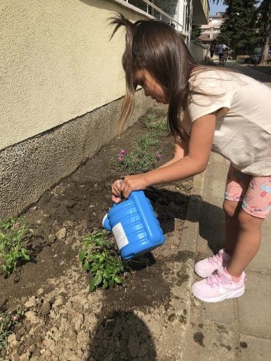 ”Природата е наш дом, затова я обичаме и пазим”