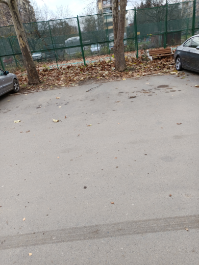 Непочистен квартал