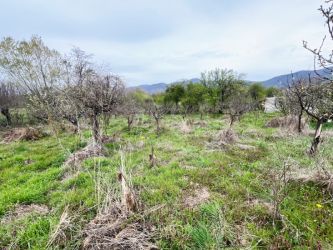 Живописен Парцел 251 кв.м. Казанлък вилна зона ”Старите Лозя” и Енина