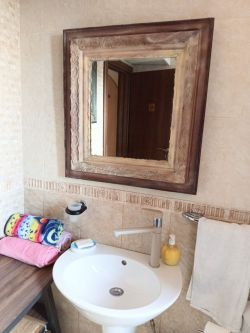 Продава се напълно обзаведен апартамент с една спалня в идеалния център на Казанлък – отлична инвестиция