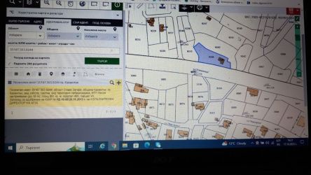 Продава УПИ в м-ст ”Старите лозя” с лице на път