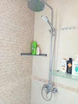 Продава се напълно обзаведен апартамент с една спалня в идеалния център на Казанлък – отлична инвестиция