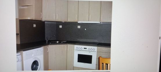 ПОД НАЕМ ТРИСТАЕН АПАРТАМЕНТ ИЗЛОЖБЕНА ЗАЛА.