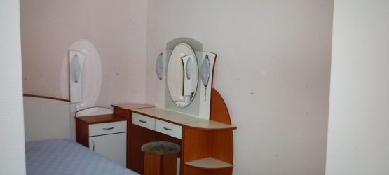 ПОД НАЕМ ТРИСТАЕН АПАРТАМЕНТ ИЗЛОЖБЕНА ЗАЛА.